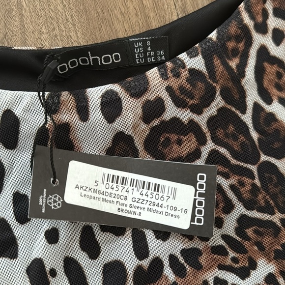 Boohoo Leopard Mesh Flare Sleeve Midi Dress - Picture 3 of 3